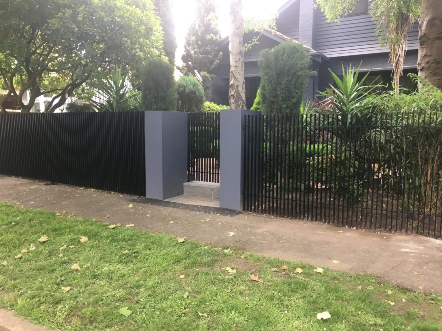 Vertical Timber or Aluminium Batten Fence Ballarat - Adroit Fencing and